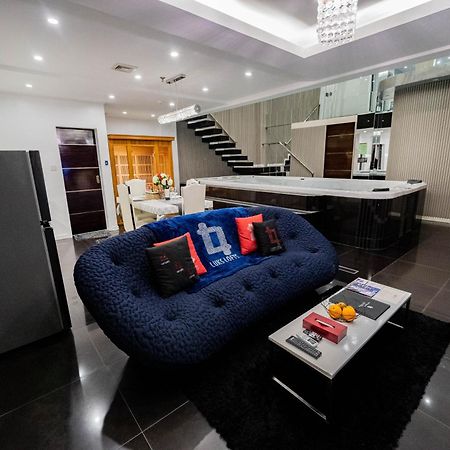 Luks Lofts Hotel & Residences Батангас Экстерьер фото