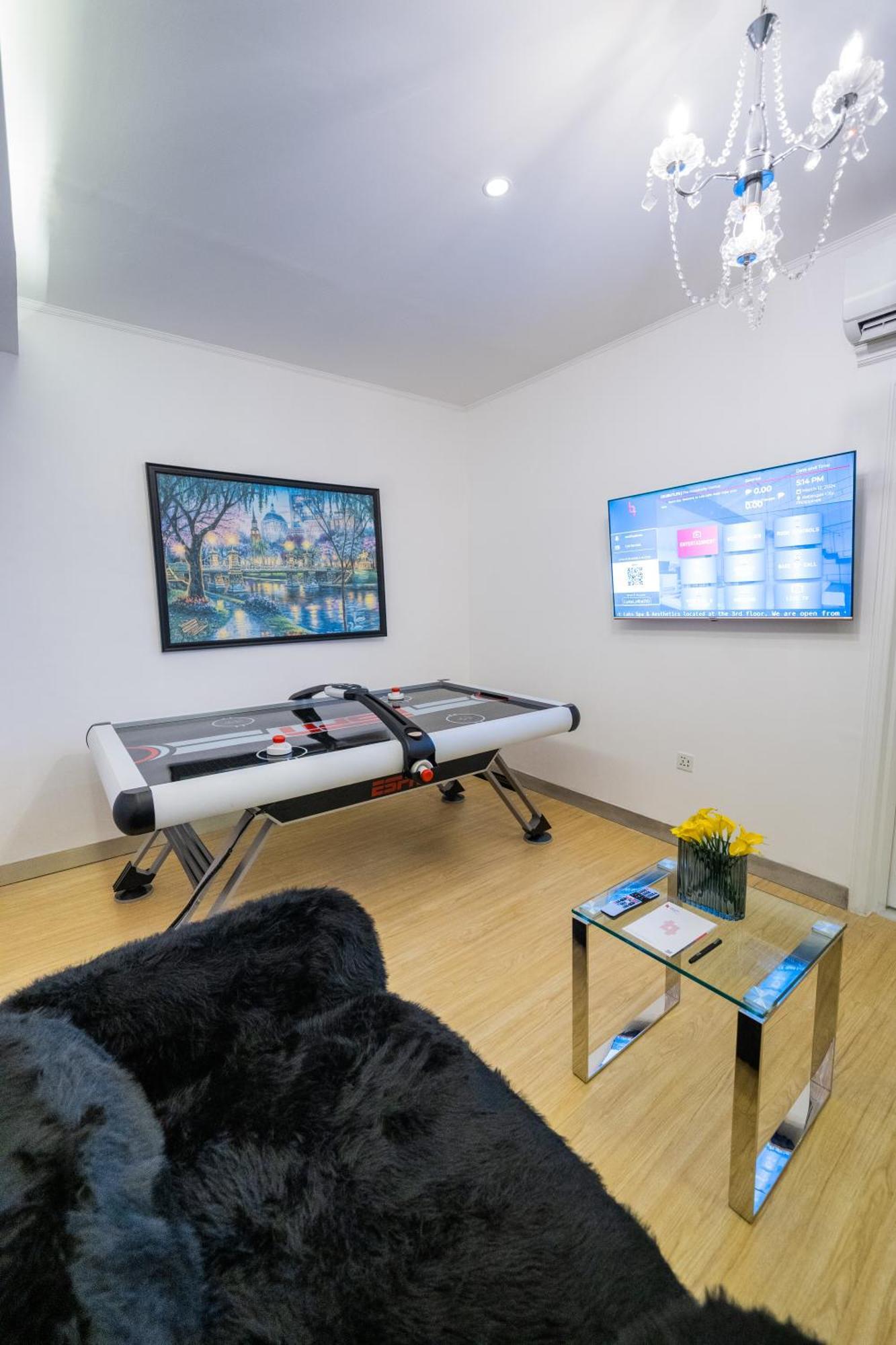 Luks Lofts Hotel & Residences Батангас Экстерьер фото