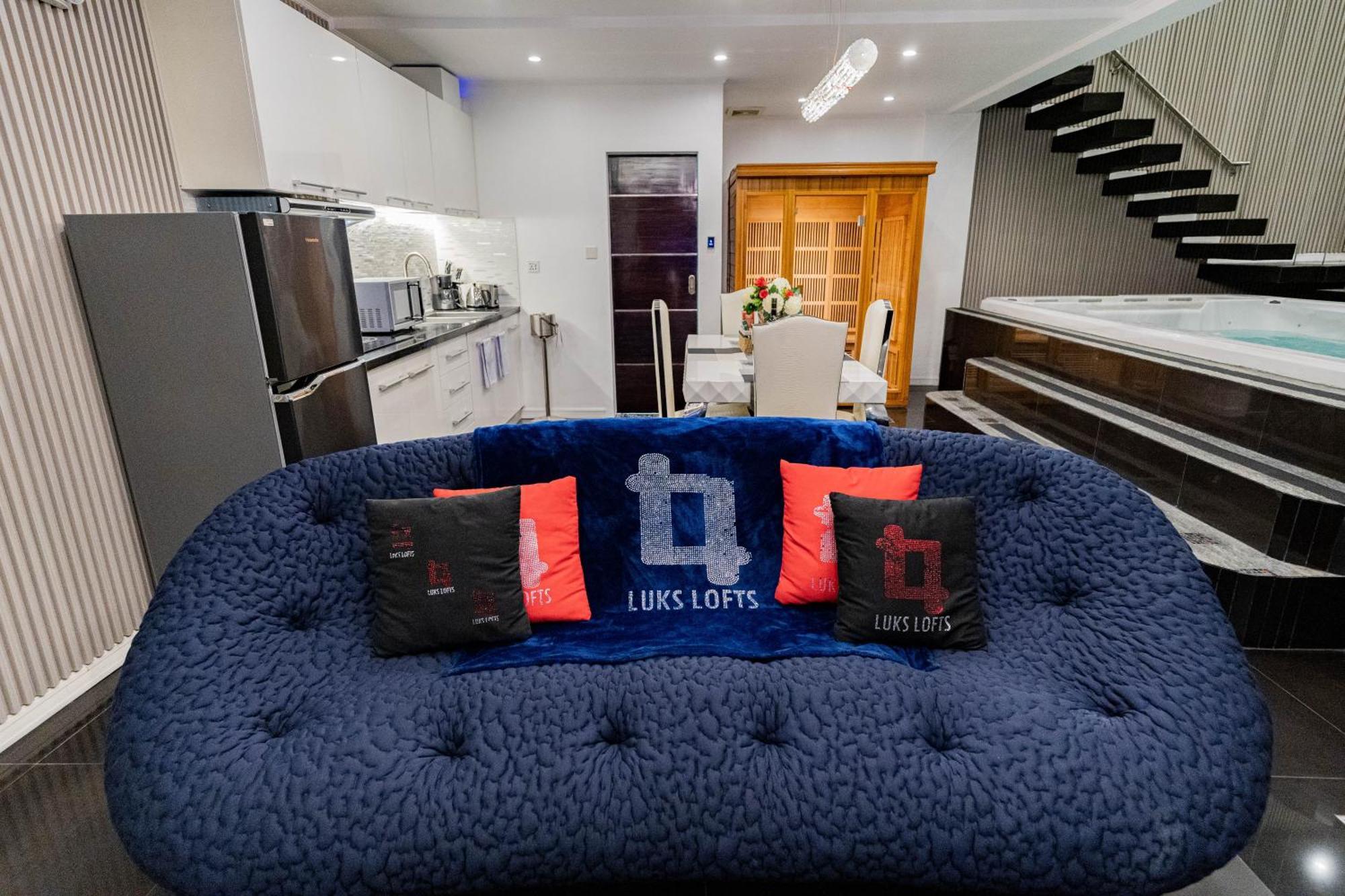 Luks Lofts Hotel & Residences Батангас Экстерьер фото